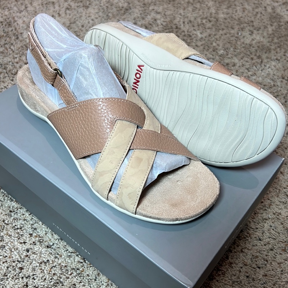 Vionic Women’s Sandals
